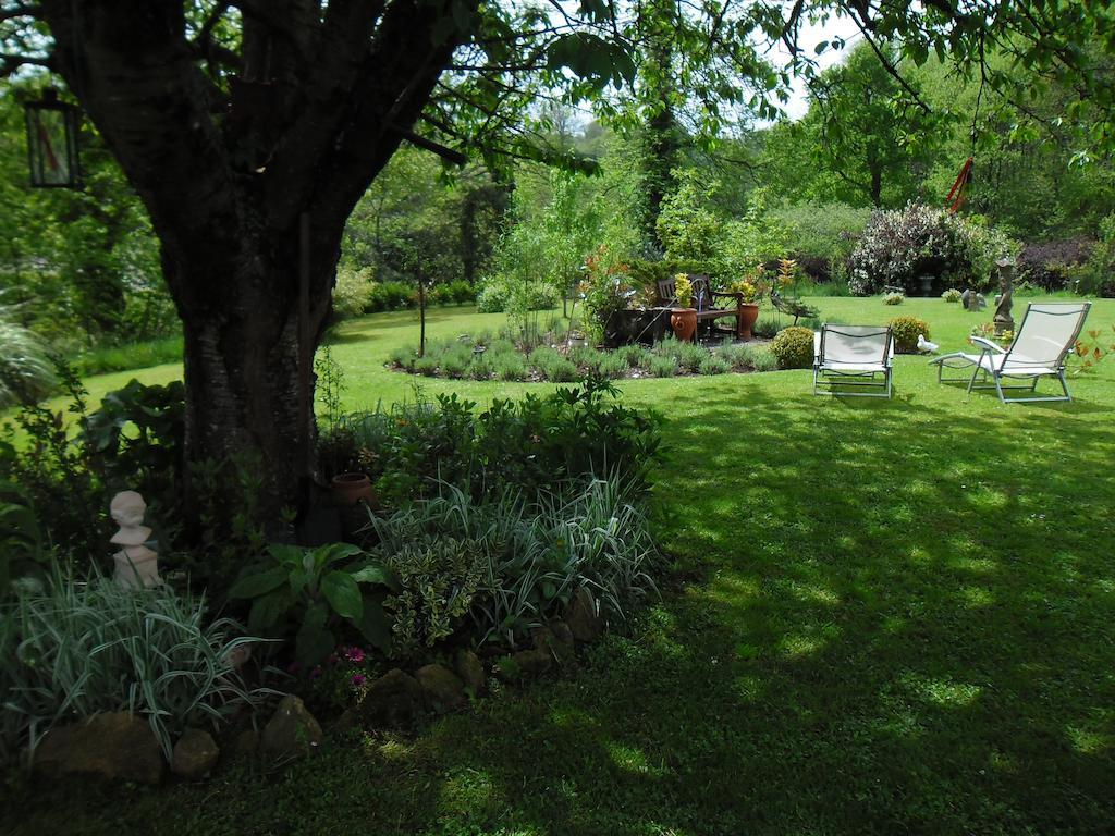 La Chevallerie B&B Isigny-le-Buat Ngoại thất bức ảnh
