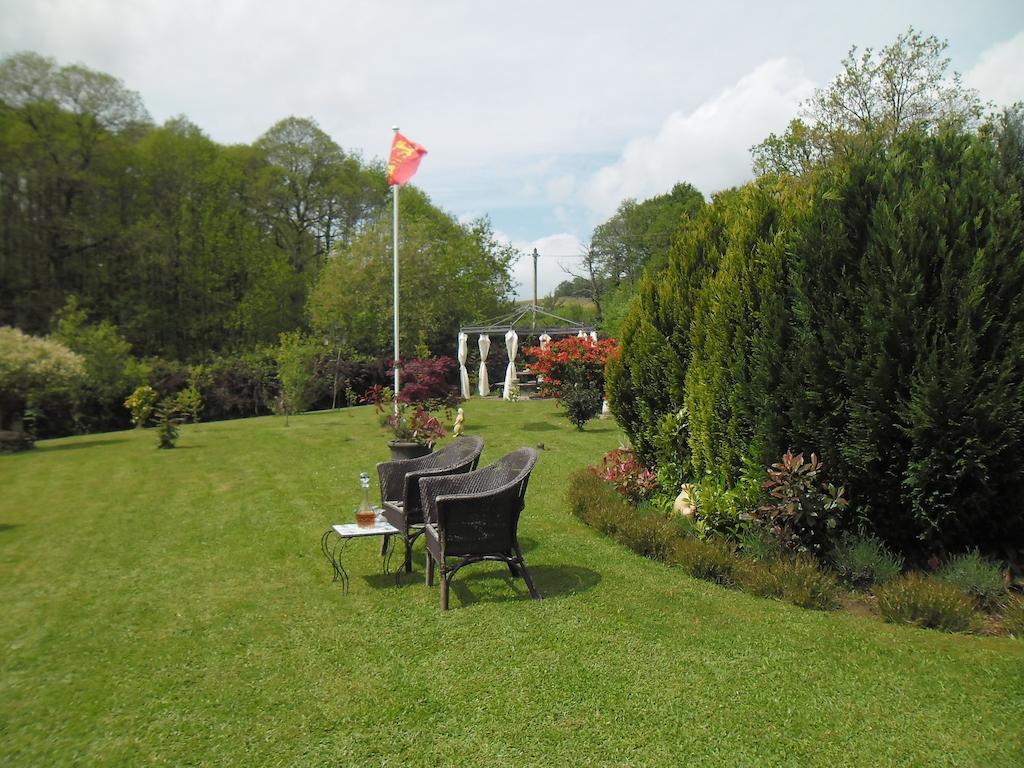 La Chevallerie B&B Isigny-le-Buat Ngoại thất bức ảnh