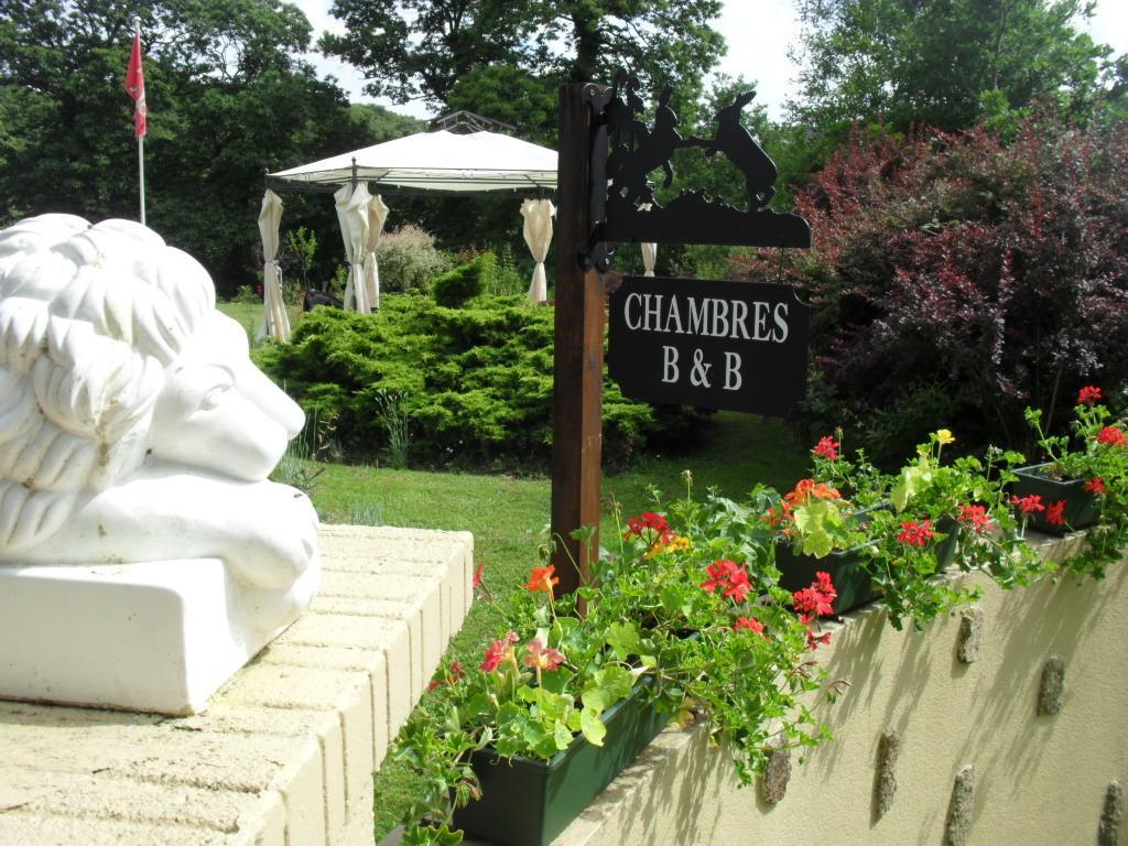 La Chevallerie B&B Isigny-le-Buat Ngoại thất bức ảnh