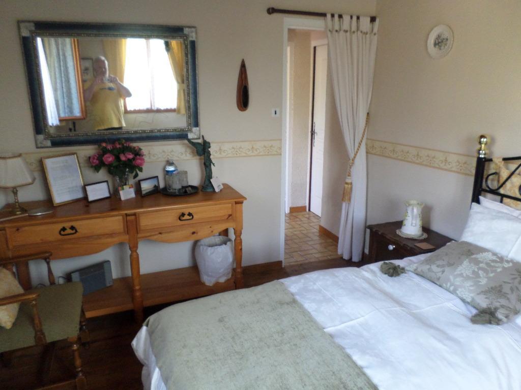 La Chevallerie B&B Isigny-le-Buat Ngoại thất bức ảnh