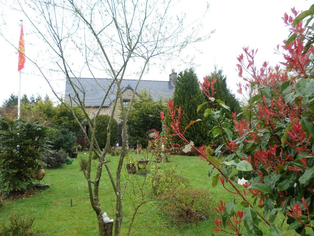 La Chevallerie B&B Isigny-le-Buat Ngoại thất bức ảnh